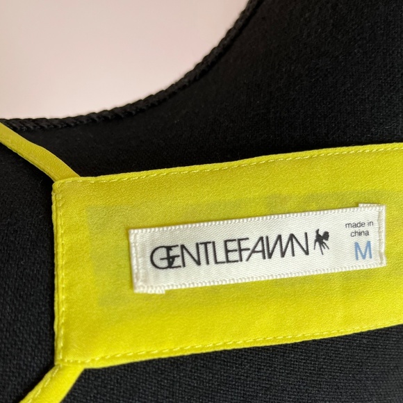 Neon Contrast Summer Dress with Embroidery - Picture 10 of 11